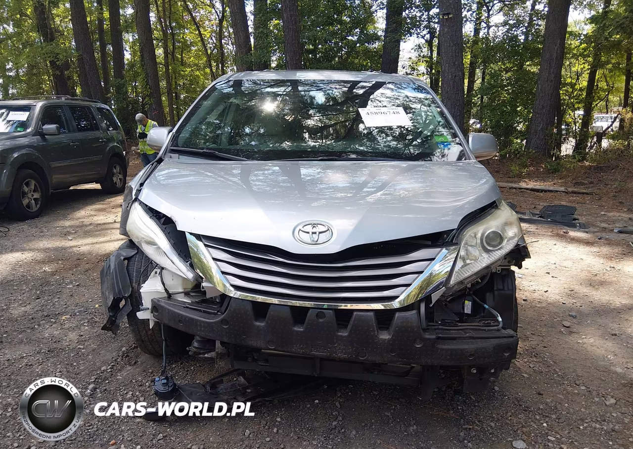 2015 Toyota Sienna Xle 7 Passenger VIN:5TDDK3DC4FS096769 - 12