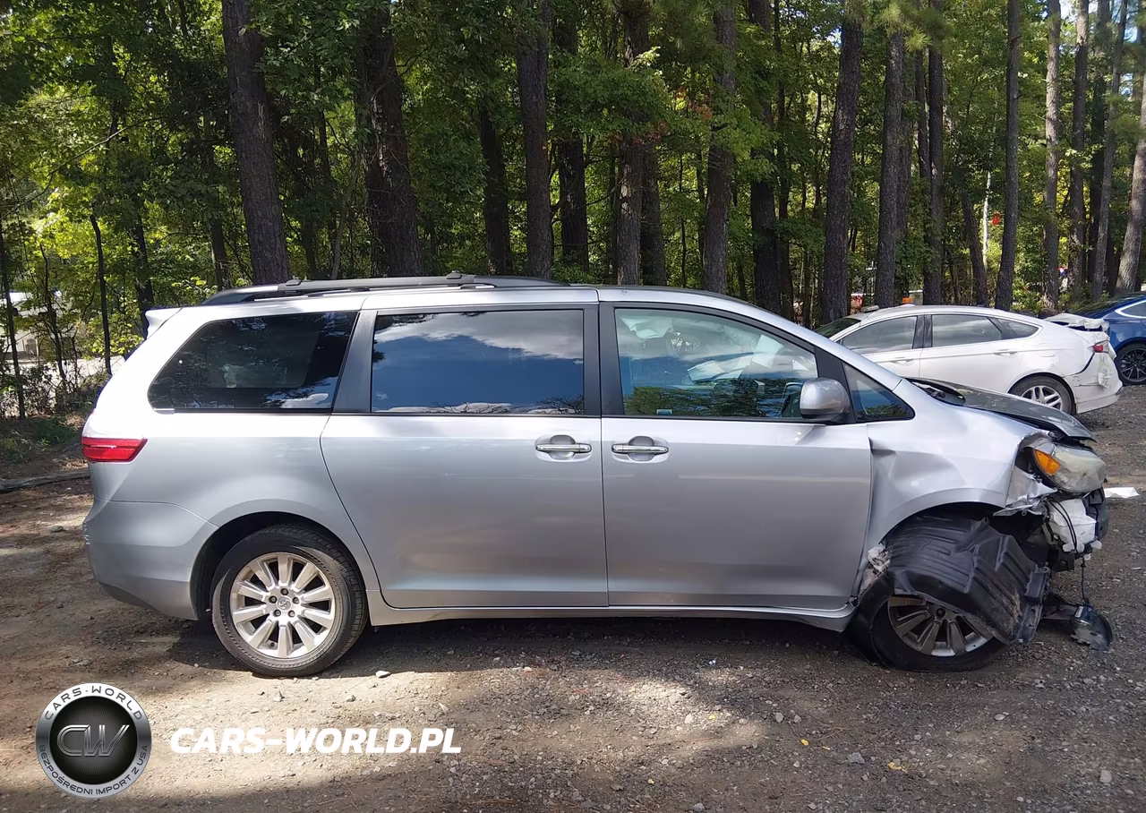 2015 Toyota Sienna Xle 7 Passenger VIN:5TDDK3DC4FS096769 - 13