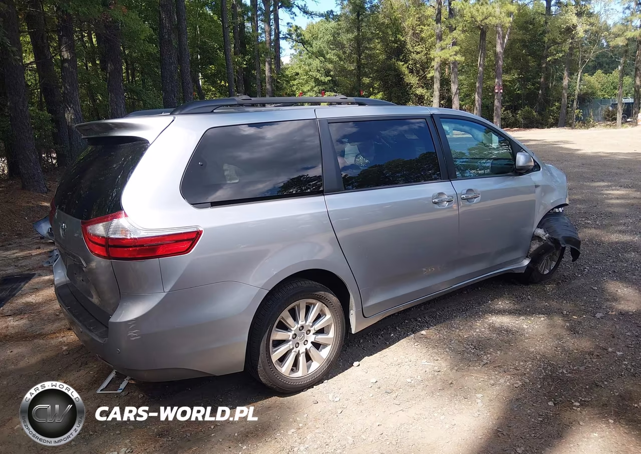 2015 Toyota Sienna Xle 7 Passenger VIN:5TDDK3DC4FS096769 - 4