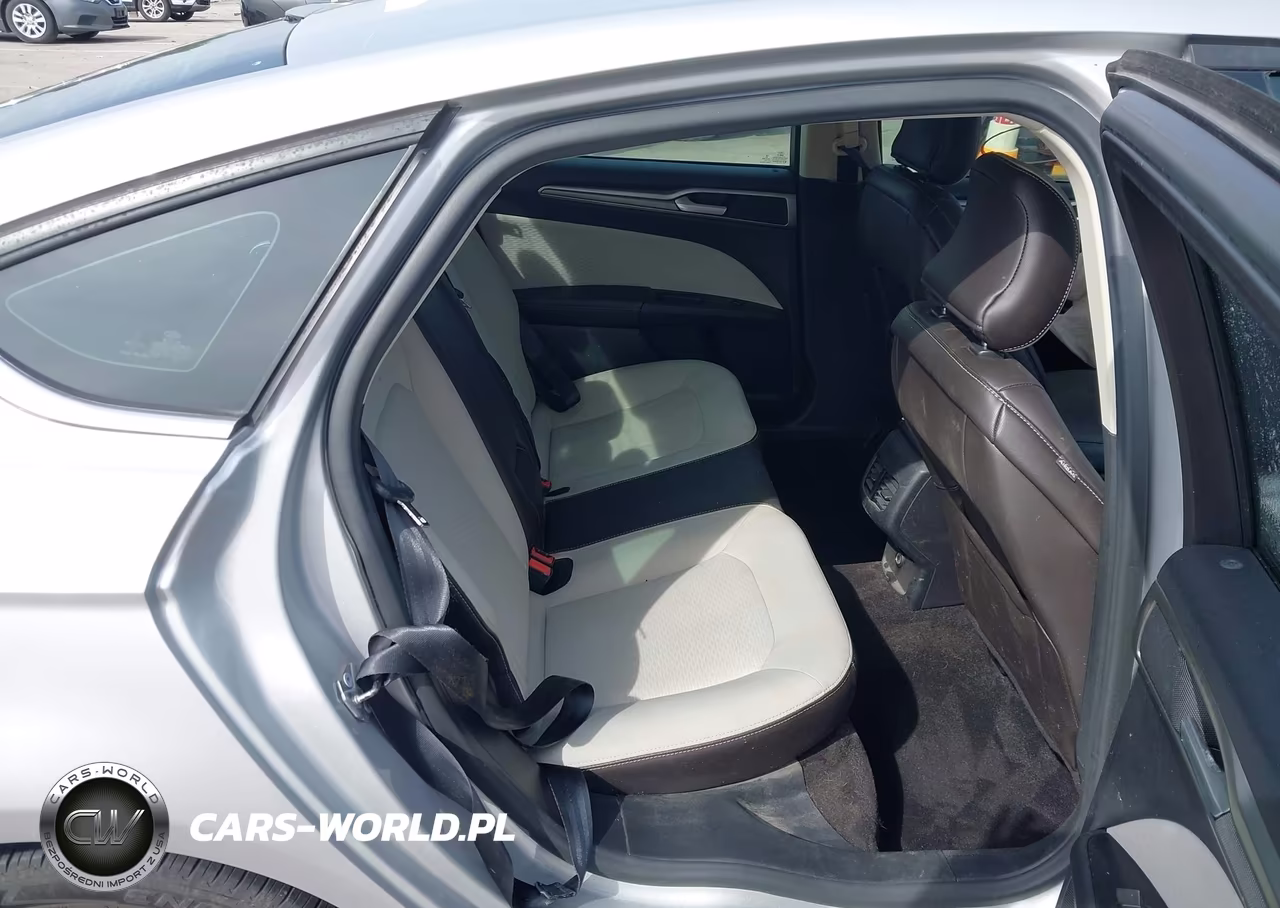 2019 Ford Fusion Se VIN:3FA6P0HD7KR159460 - 8