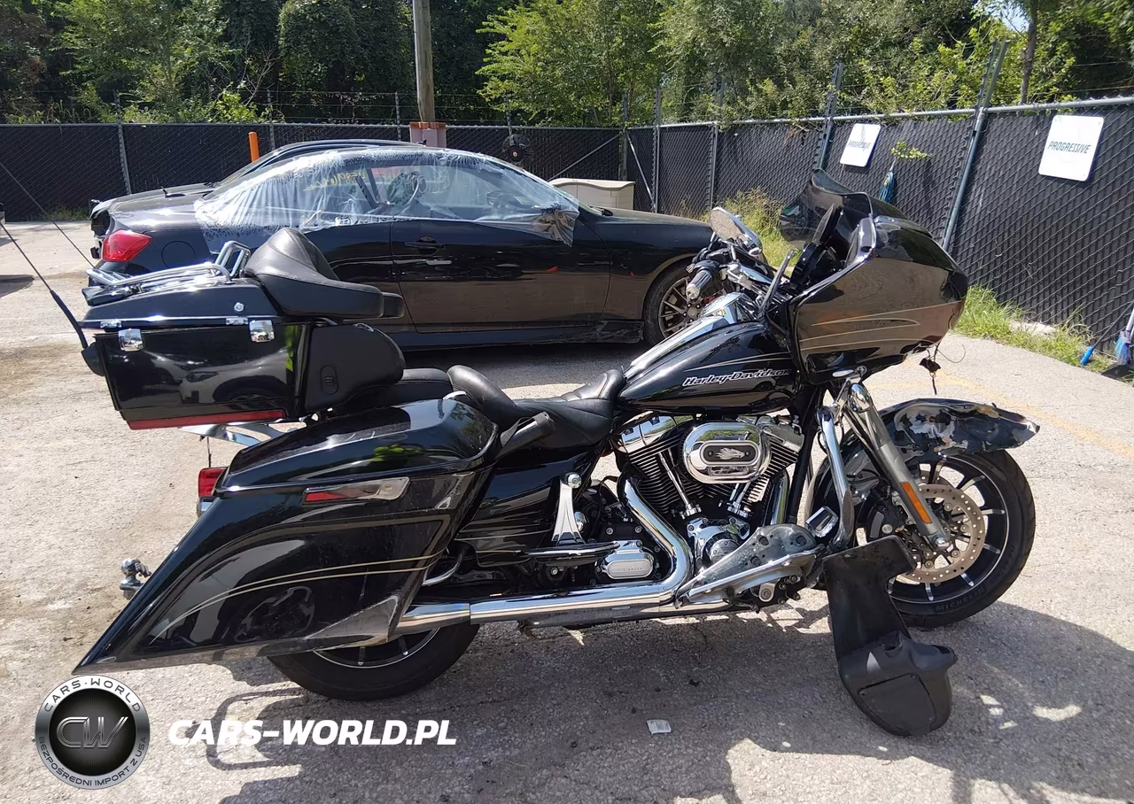2012 Harley-Davidson Fltru Road Glide Ultra VIN:1HD1KGM1XCB673802 - 11