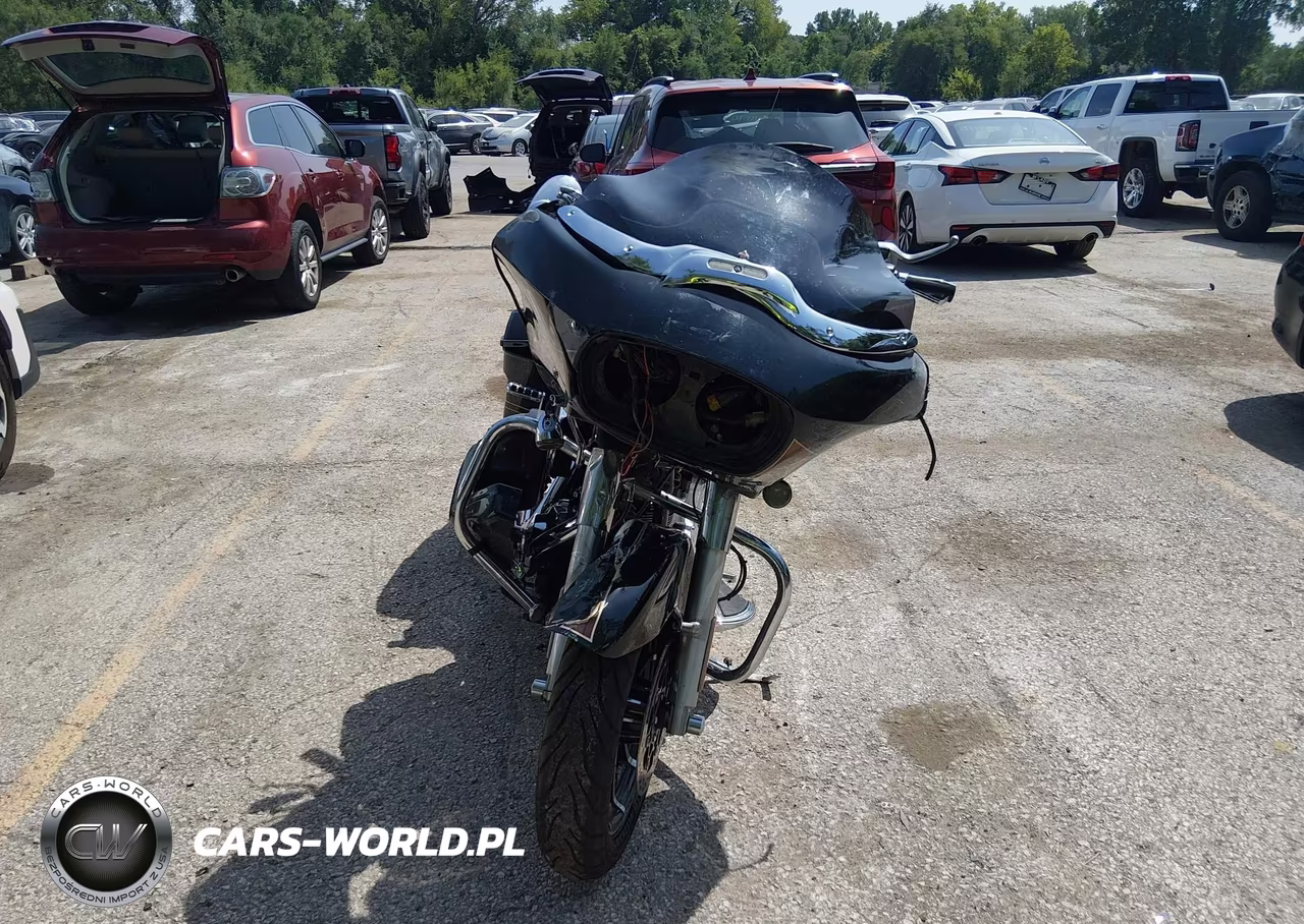 2012 Harley-Davidson Fltru Road Glide Ultra VIN:1HD1KGM1XCB673802 - 5