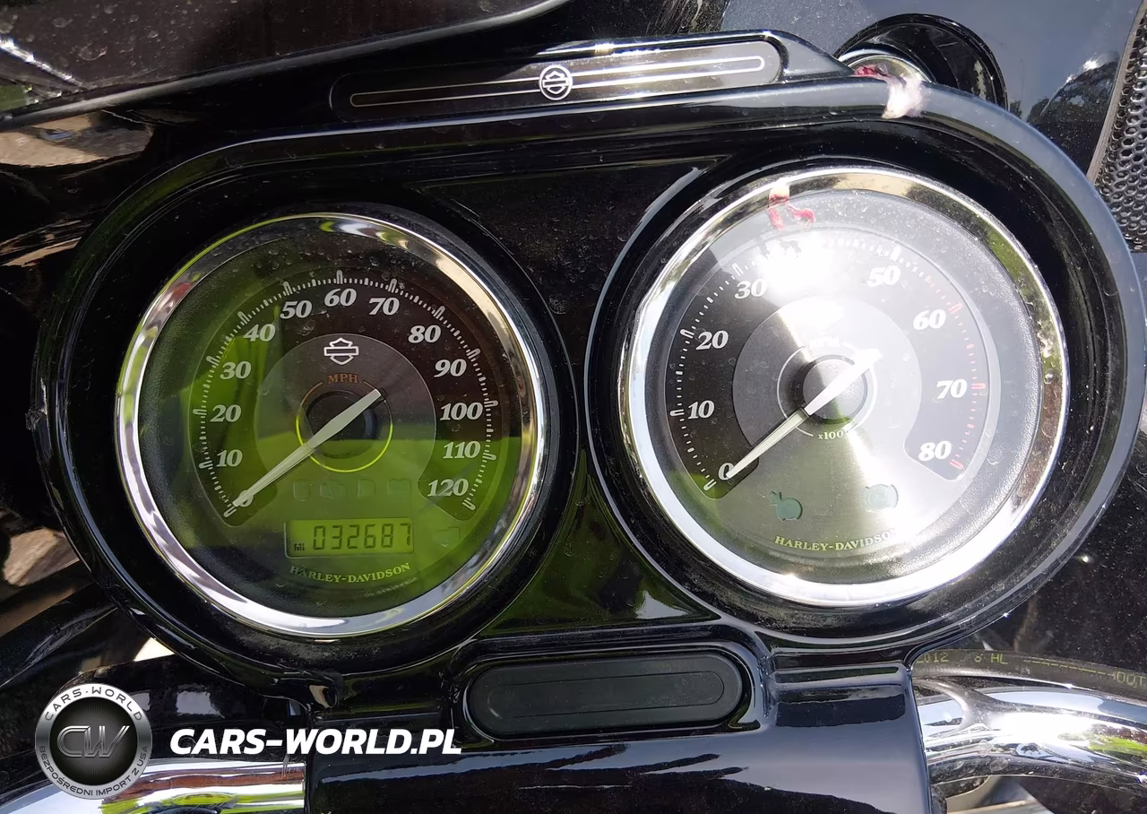 2012 Harley-Davidson Fltru Road Glide Ultra VIN:1HD1KGM1XCB673802 - 7