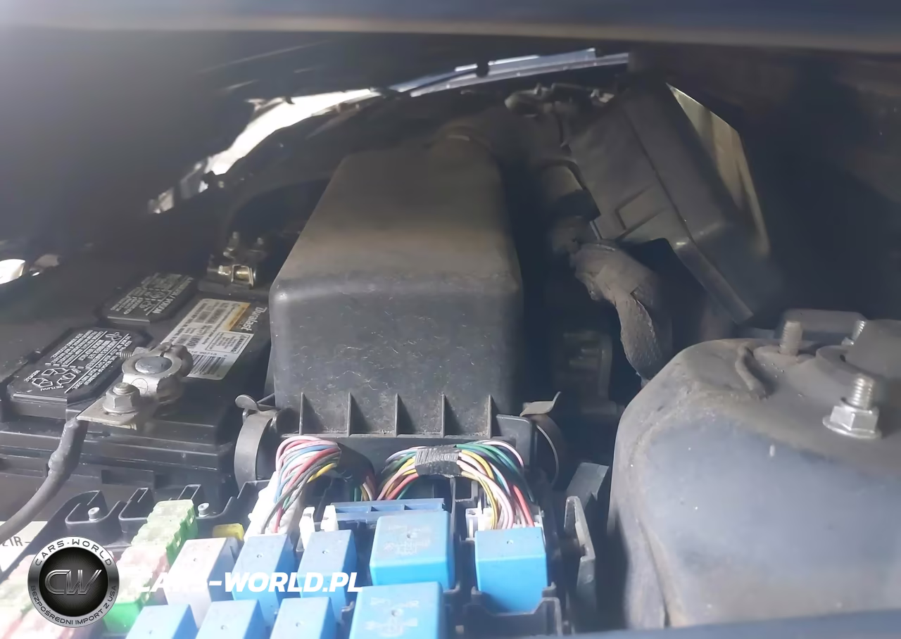 2009 Hyundai Accent Gls VIN:KMHCN46C99U304176 - 10