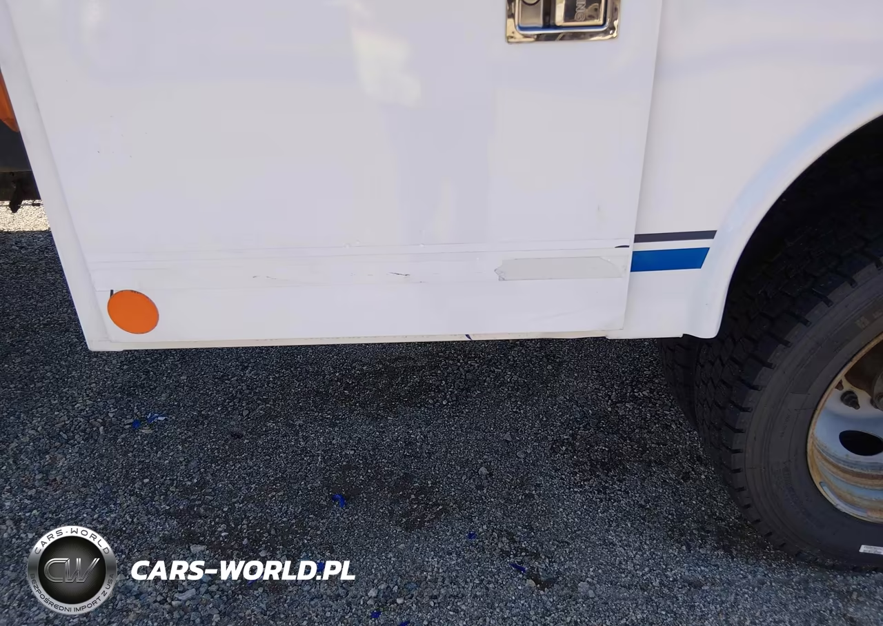 2017 Ford F-450 Chassis Xl VIN:1FDUF4GY8HEB22926 - 18