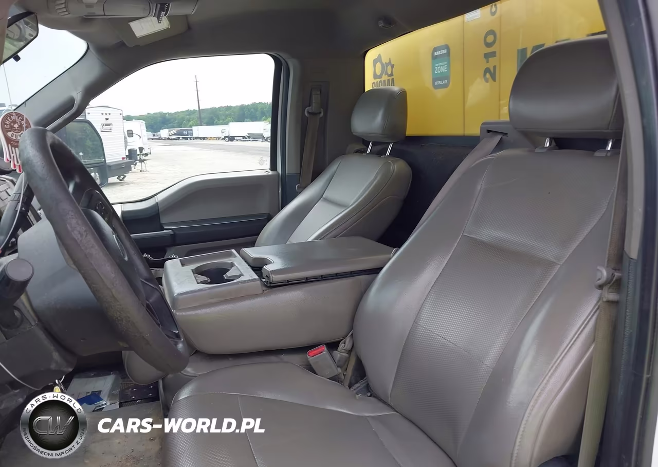 2017 Ford F-450 Chassis Xl VIN:1FDUF4GY8HEB22926 - 7