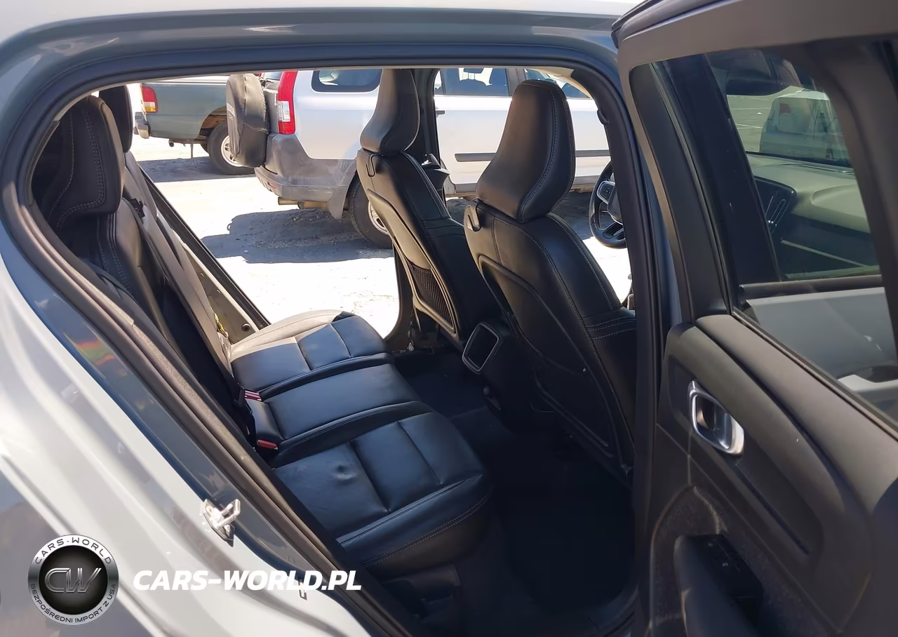 2021 Volvo Xc40 T4 Momentum VIN:YV4AC2HK7M2604519 - 8