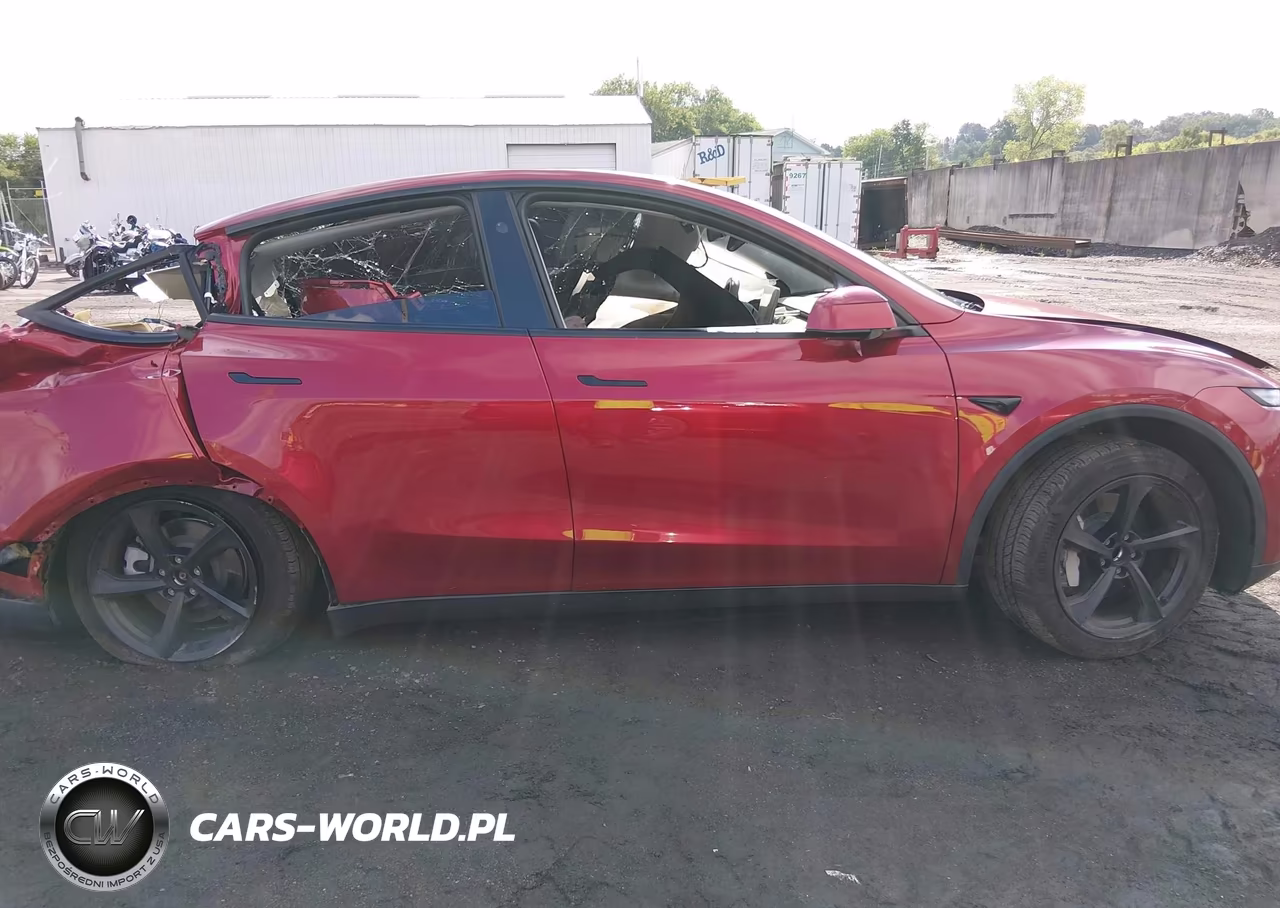2026 Tesla Model Y Premium-Rear-Wheel Drive VIN:7SAYGDEDXTF527053 - 12