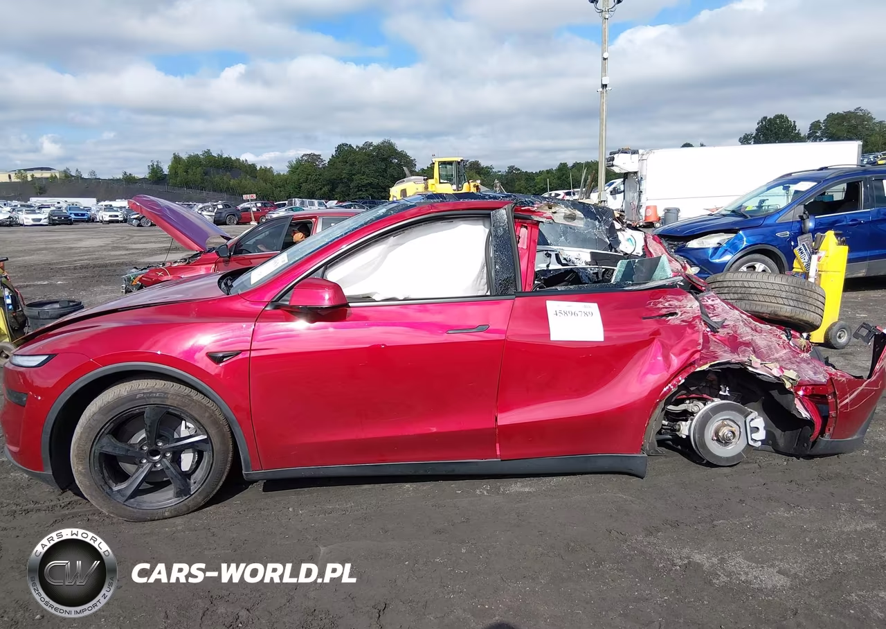 2026 Tesla Model Y Premium-Rear-Wheel Drive VIN:7SAYGDEDXTF527053 - 13