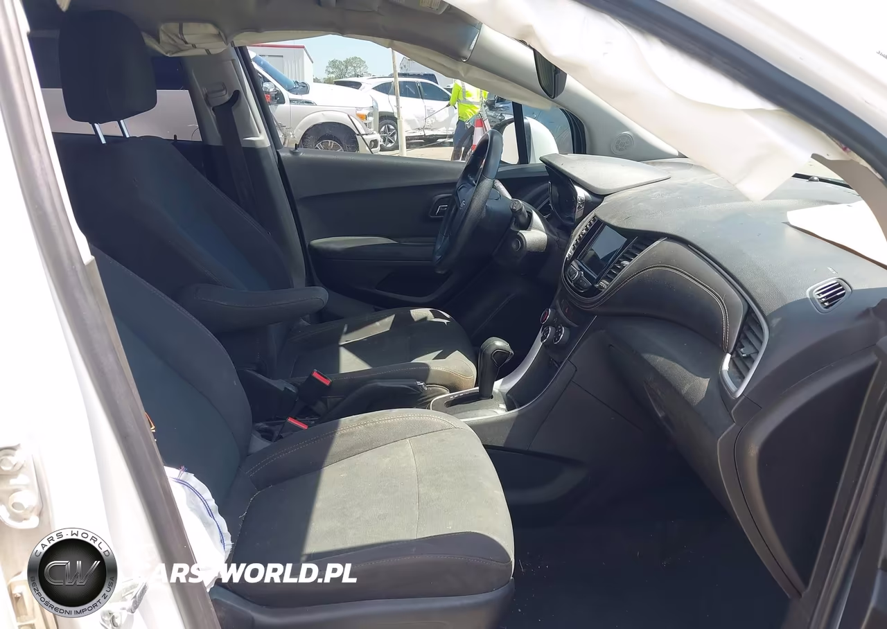 2018 Chevrolet Trax Ls VIN:3GNCJKSB0JL342659 - 5