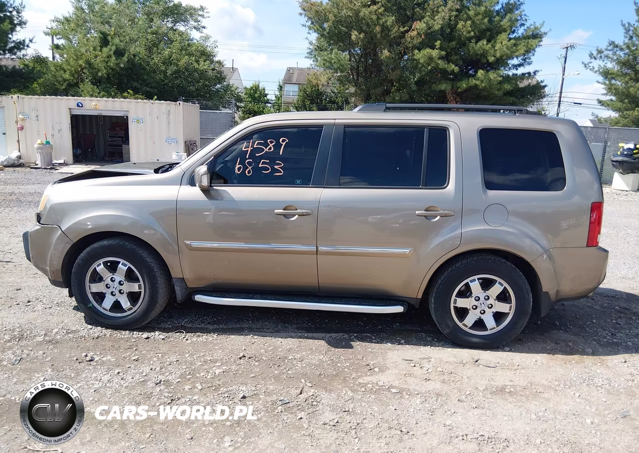 2010 Honda Pilot Touring VIN:5FNYF4H80AB007813 - 14