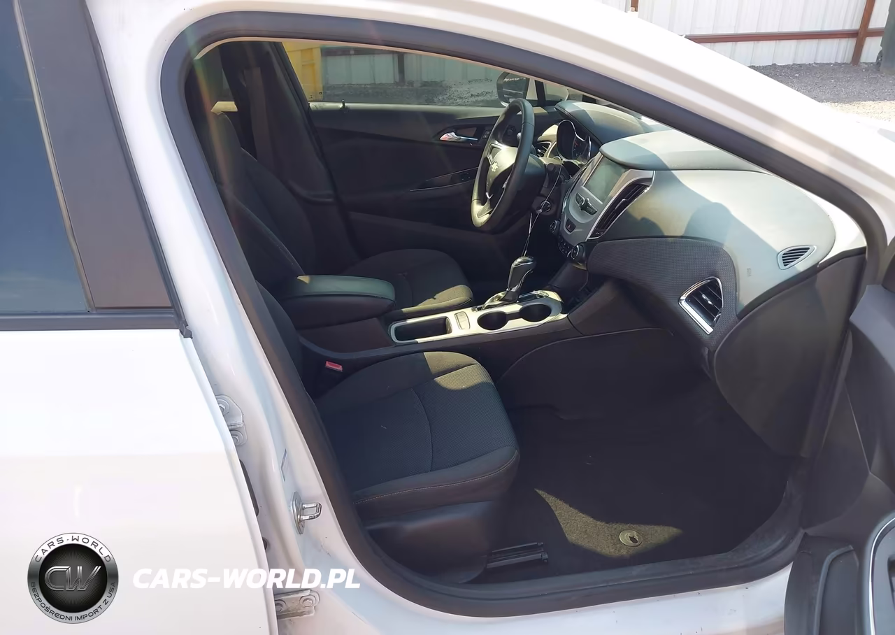 2017 Chevrolet Cruze Ls Auto VIN:1G1BC5SM0H7114251 - 5