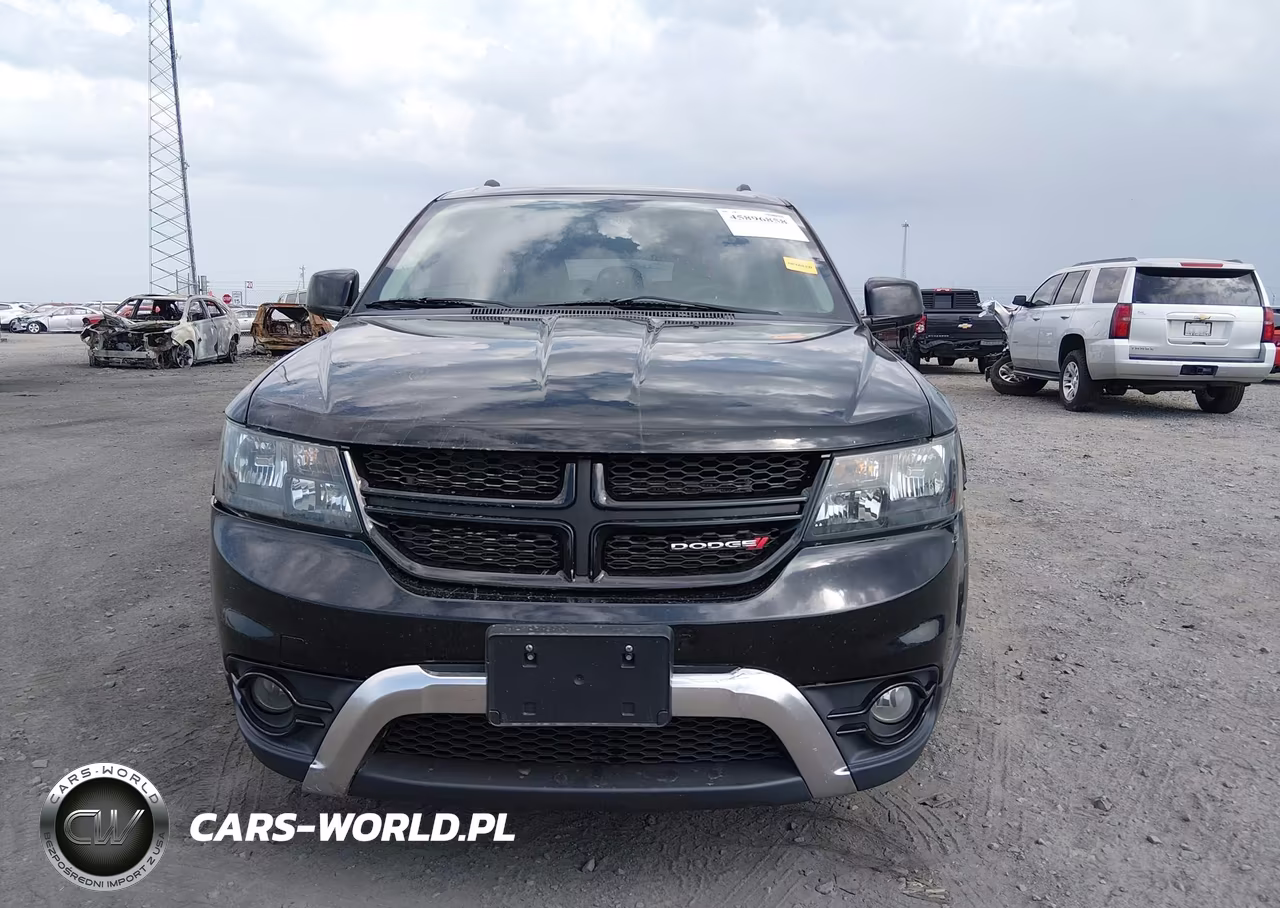 2018 Dodge Journey Crossroad VIN:3C4PDCGB1JT275442 - 12