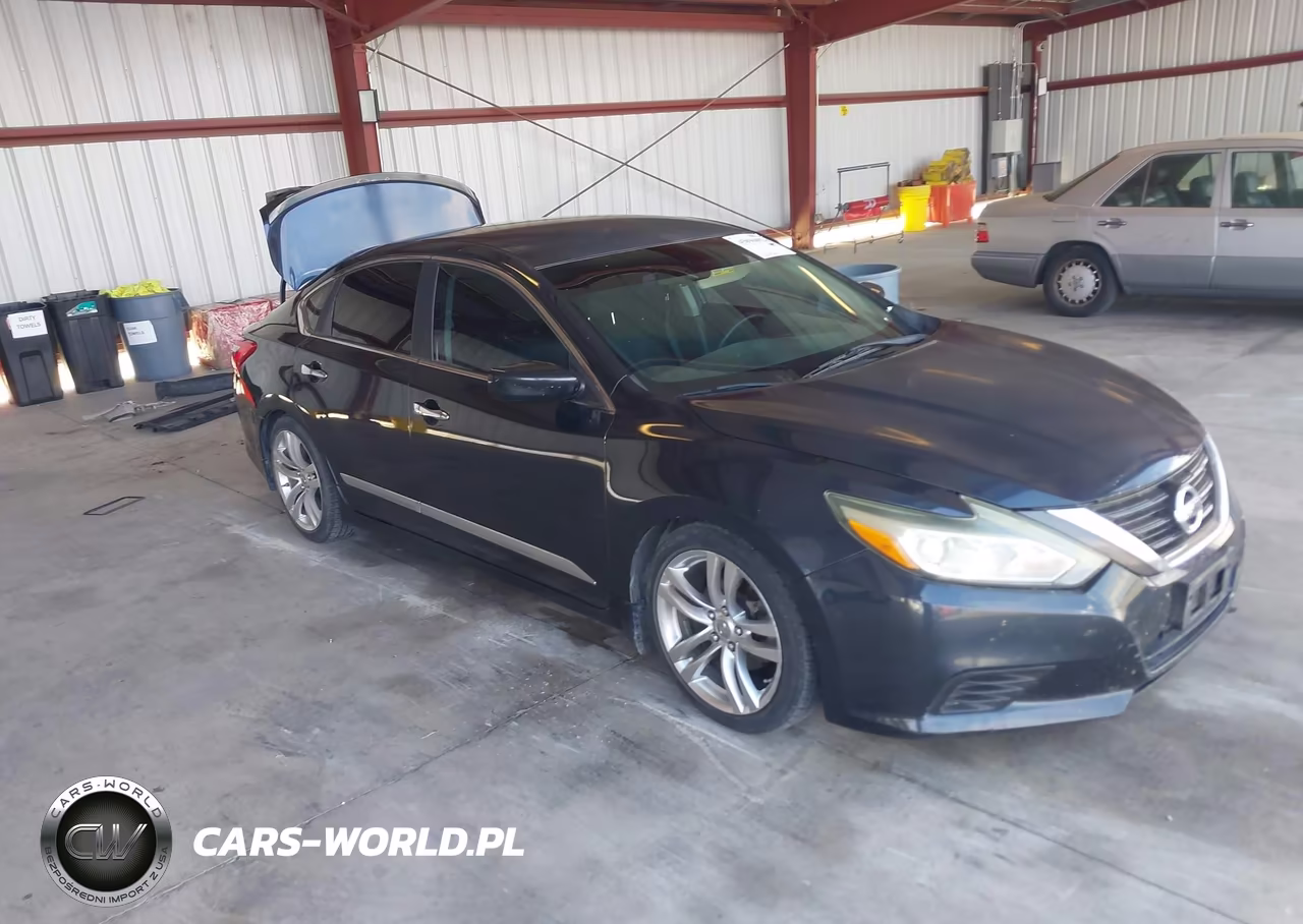 2016 Nissan Altima 2.5 S – zdjęcie 1 z 12