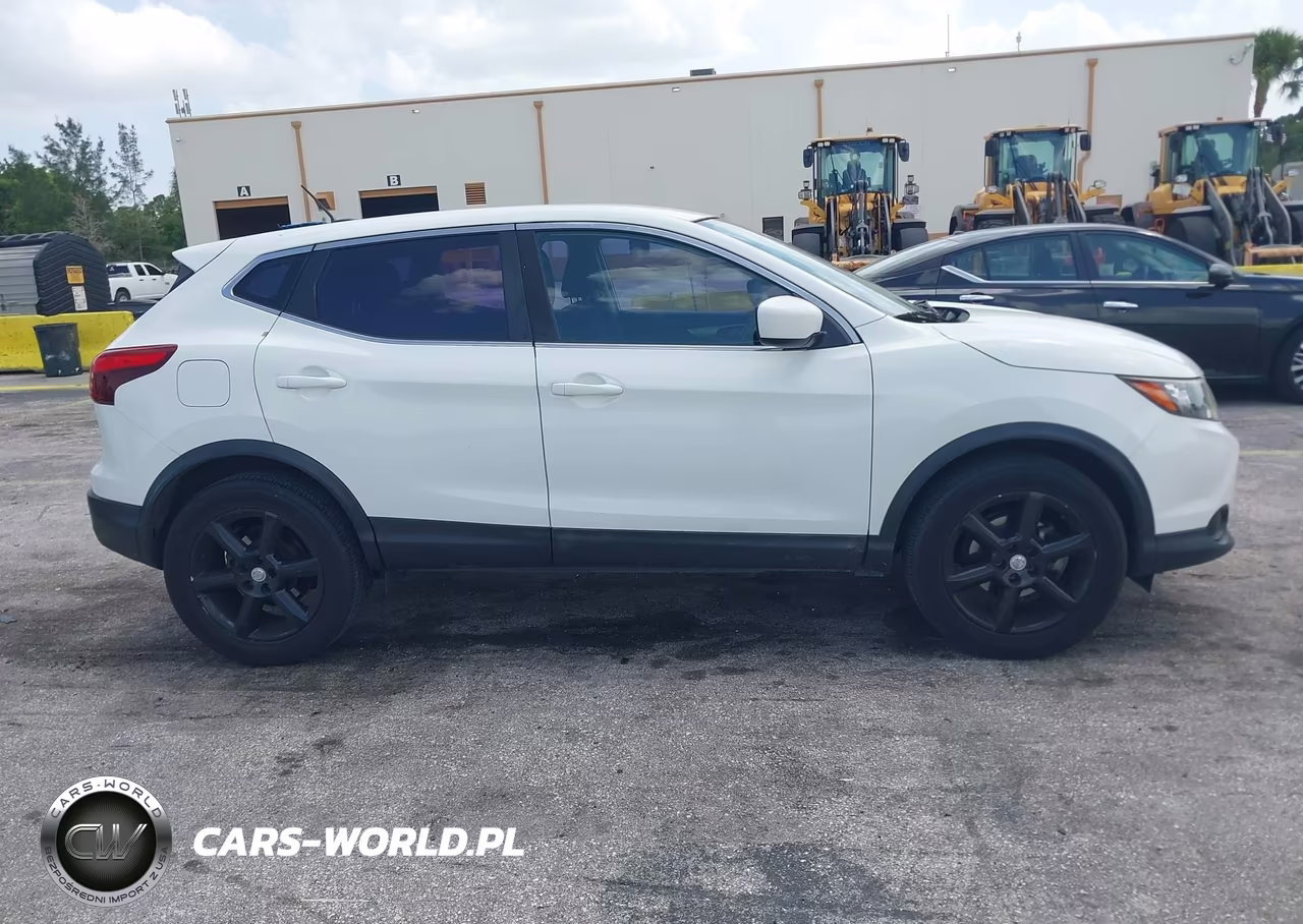2019 Nissan Rogue Sport S VIN:JN1BJ1CP2KW221302 - 13