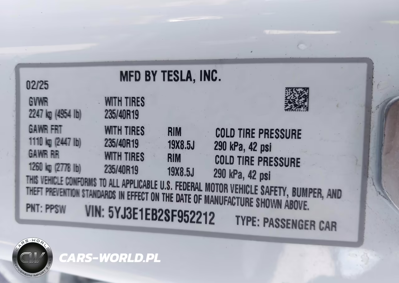 2025 Tesla Model 3 Long Range All-Wheel Drive VIN:5YJ3E1EB2SF952212 - 9