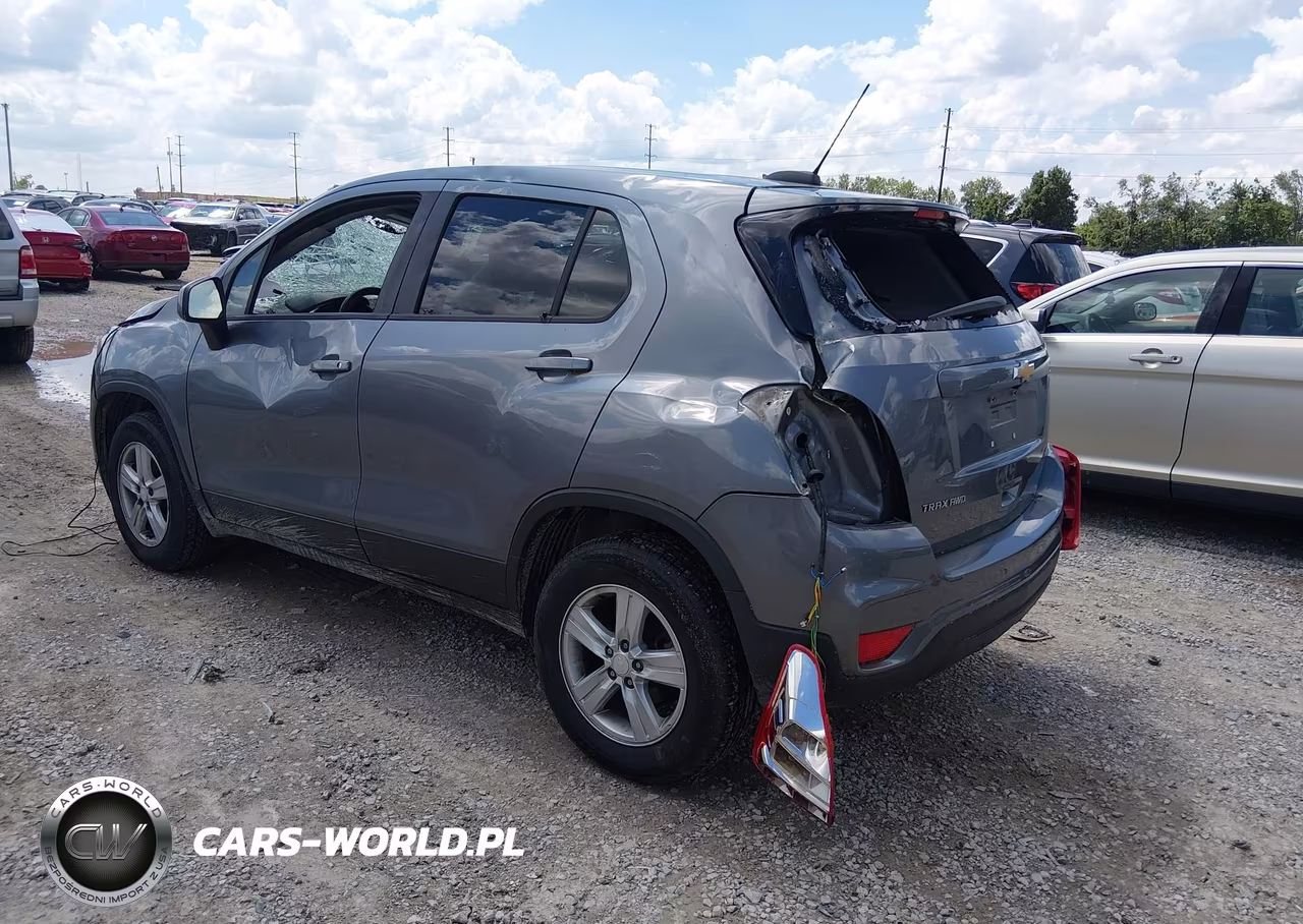 2020 Chevrolet Trax Awd Ls VIN:3GNCJNSBXLL144577 - 3