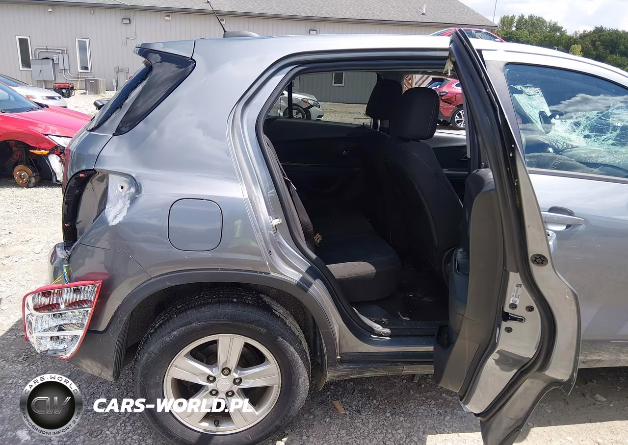 2020 Chevrolet Trax Awd Ls VIN:3GNCJNSBXLL144577 - 8