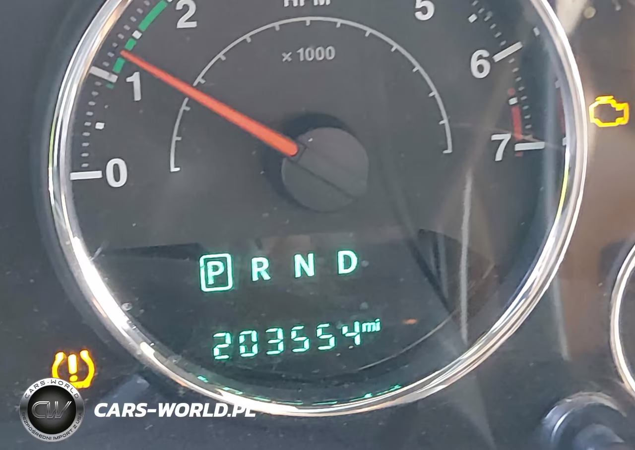 2015 Jeep Wrangler Unlimited Sahara VIN:1C4BJWEG0FL674753 - 15