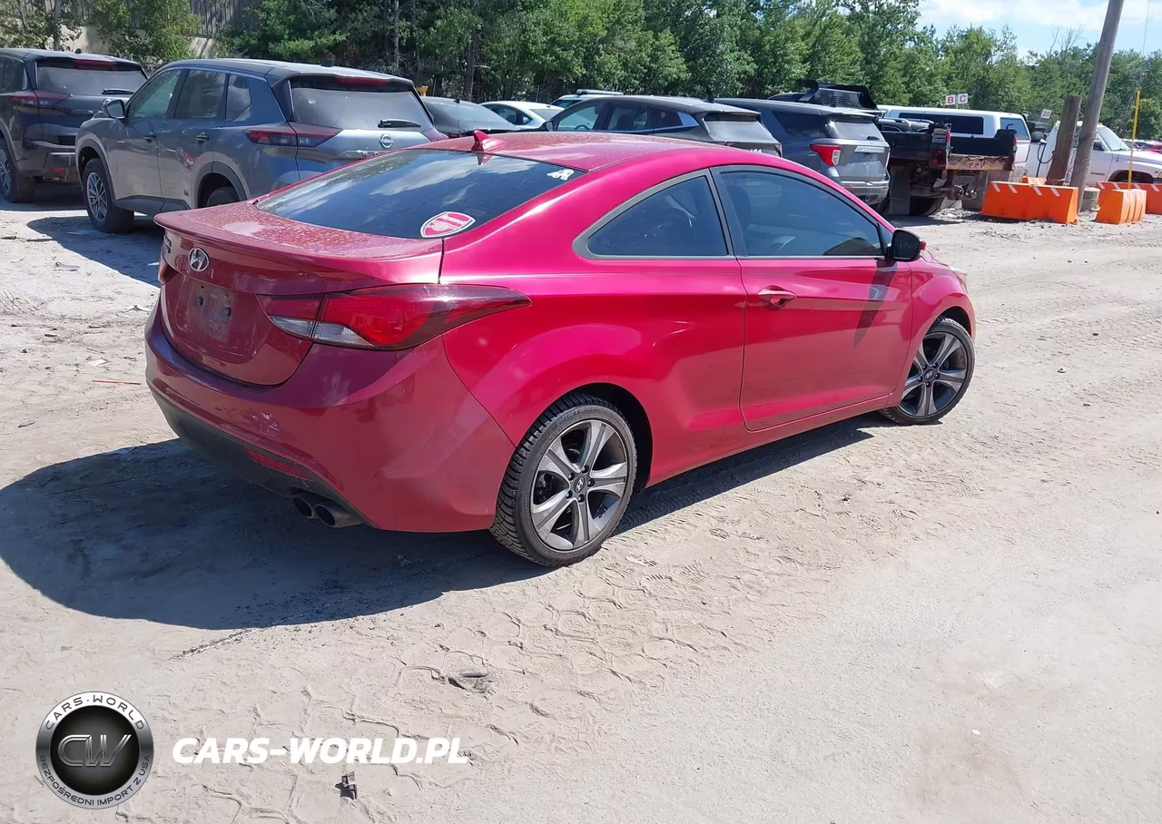 2014 Hyundai Elantra VIN:KMHDH6AH2EU028766 - 4
