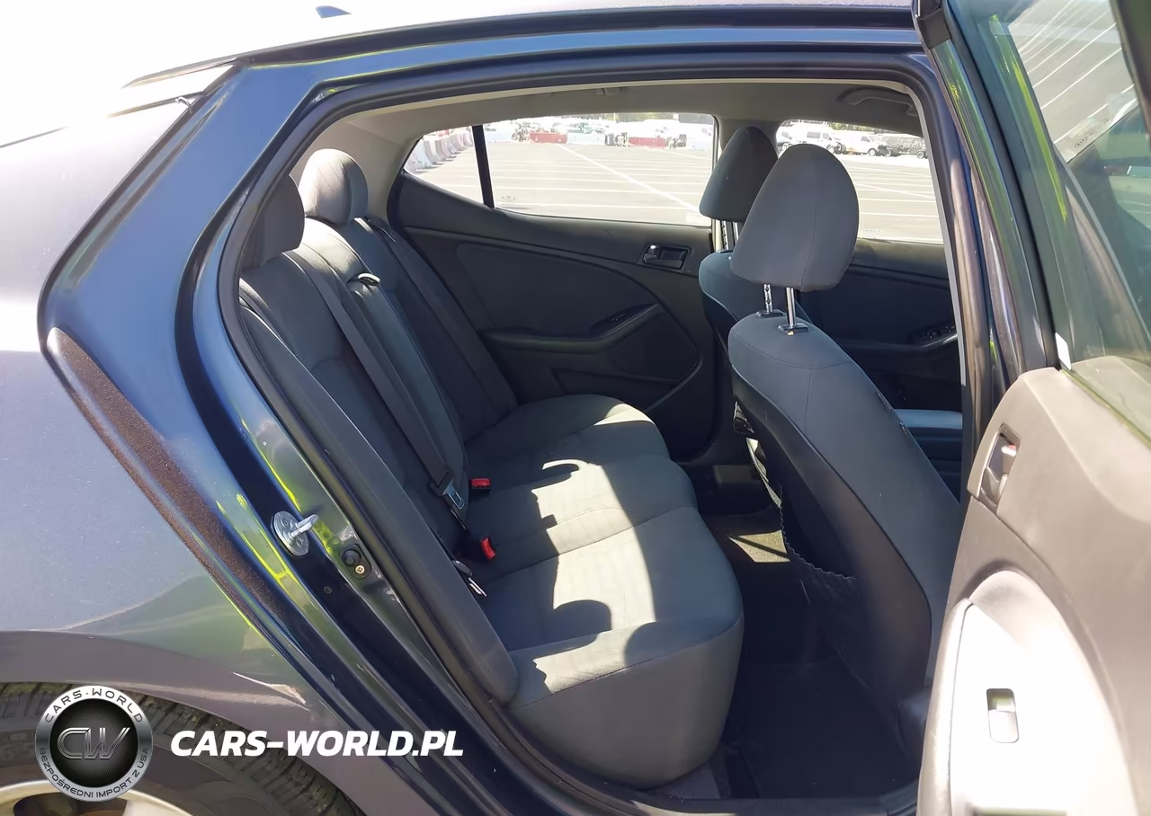 2015 Kia Optima Lx VIN:KNAGM4A72F5602994 - 8