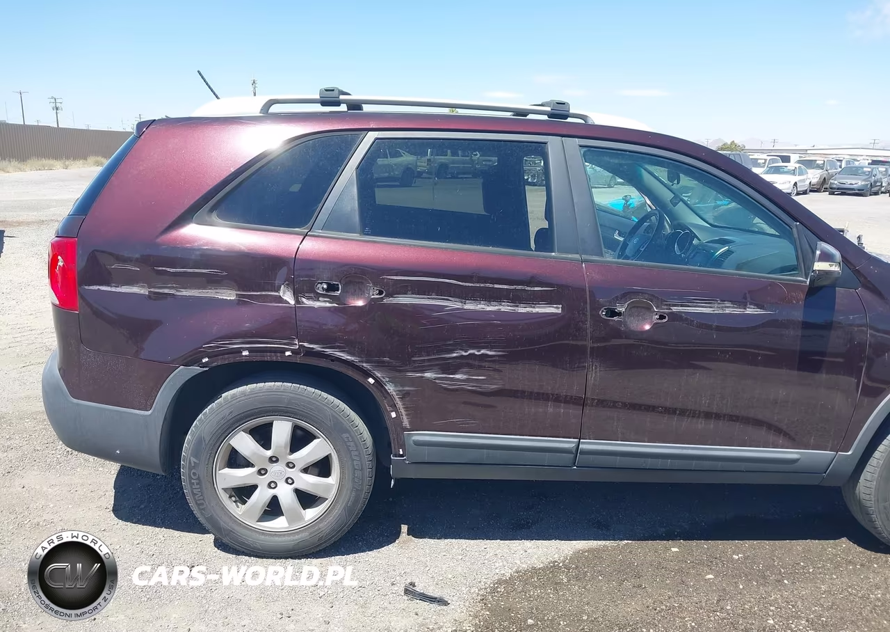 2011 Kia Sorento Lx V6 VIN:5XYKT4A26BG164969 - 6