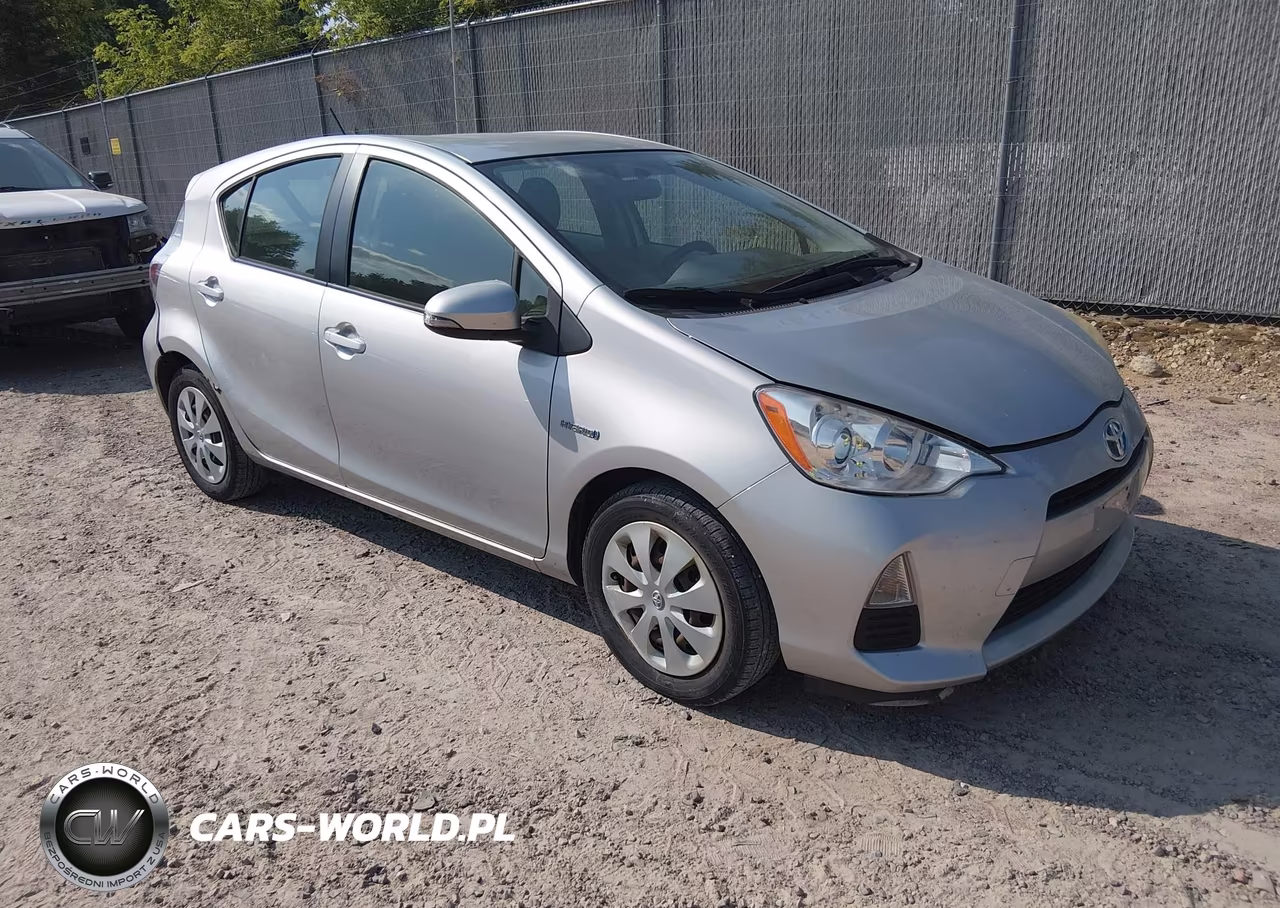 2013 Toyota Prius C Two