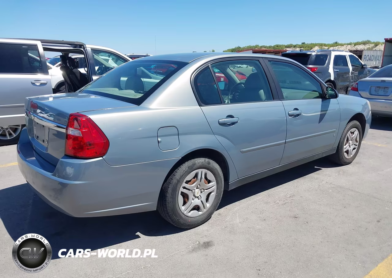 2007 Chevrolet Malibu Ls W-1Ls VIN:1G1ZS58F17F213627 - 4