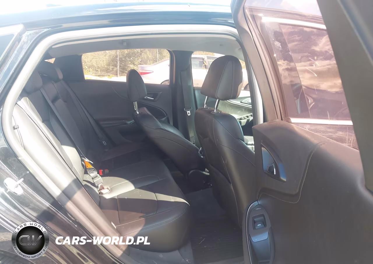 2018 Chevrolet Malibu Lt VIN:1G1ZD5ST2JF268314 - 8