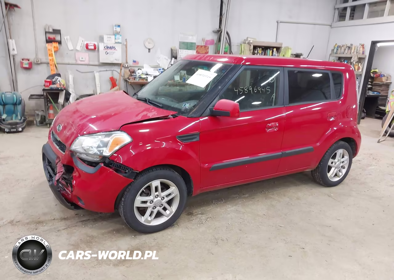 2010 Kia Soul + VIN:KNDJT2A29A7180577 - 2