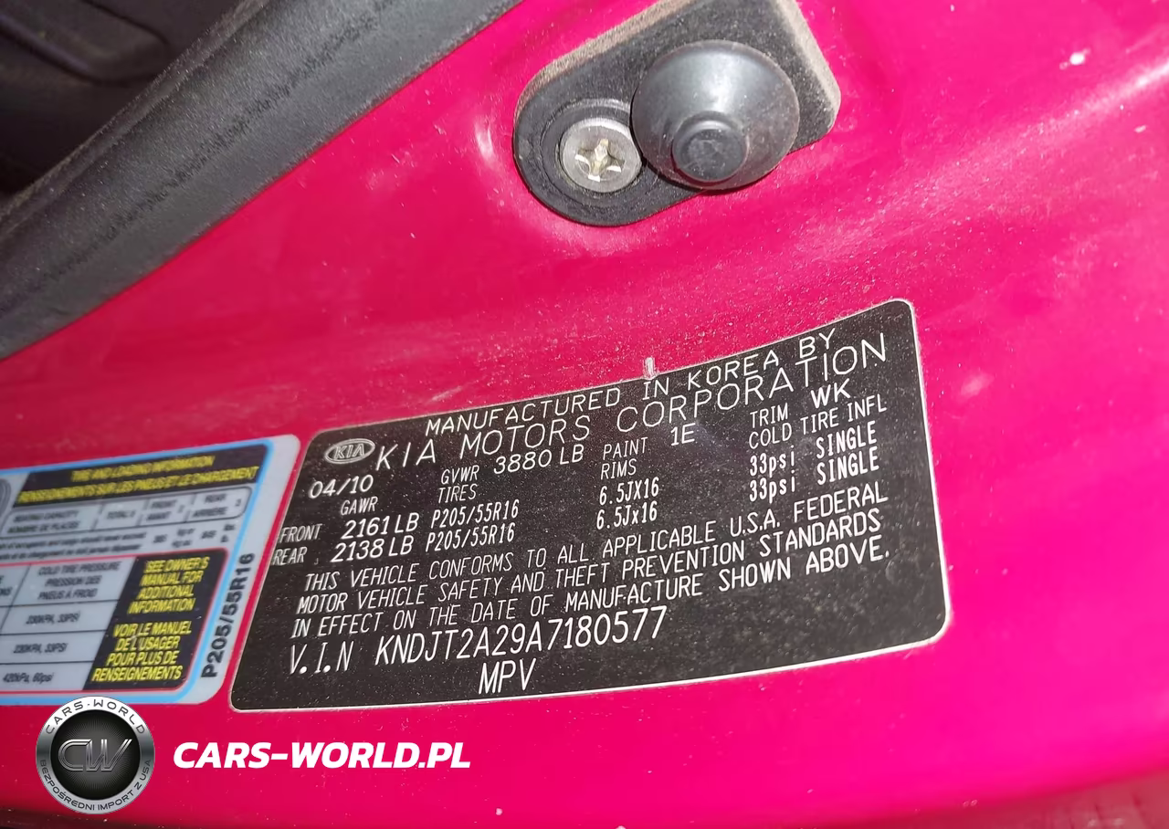 2010 Kia Soul + VIN:KNDJT2A29A7180577 - 9