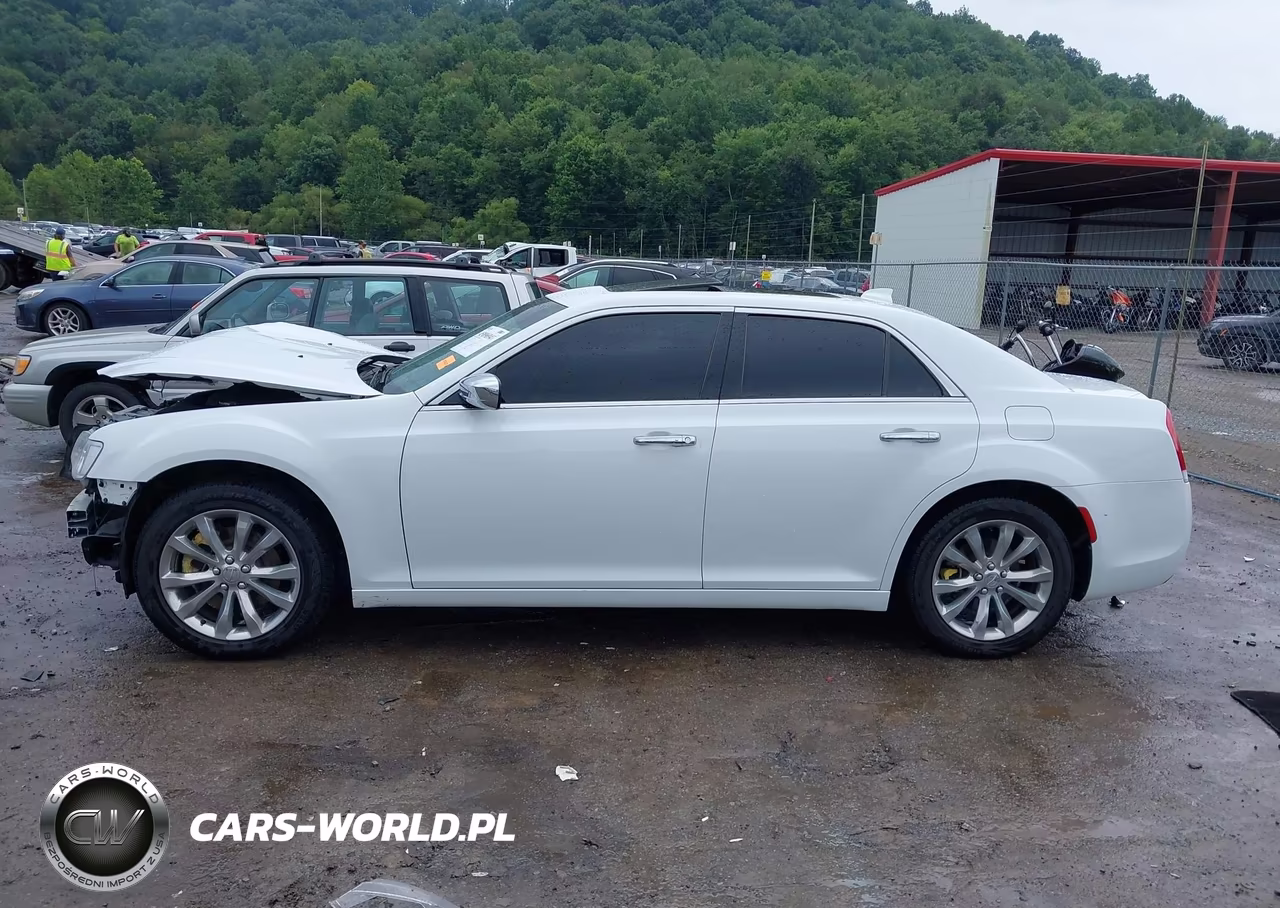 2019 Chrysler 300 Limited Awd VIN:2C3CCAKG7KH569936 - 14