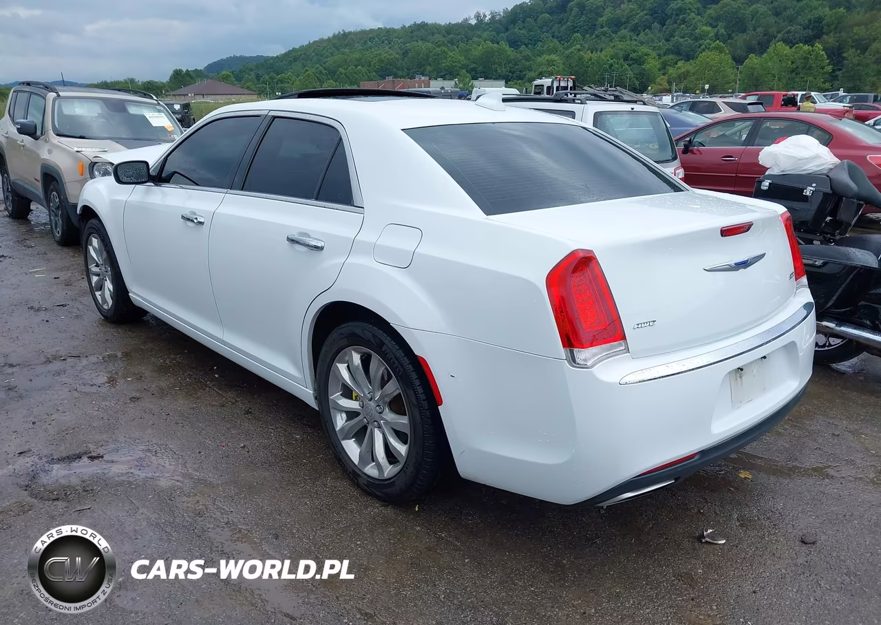 2019 Chrysler 300 Limited Awd VIN:2C3CCAKG7KH569936 - 3