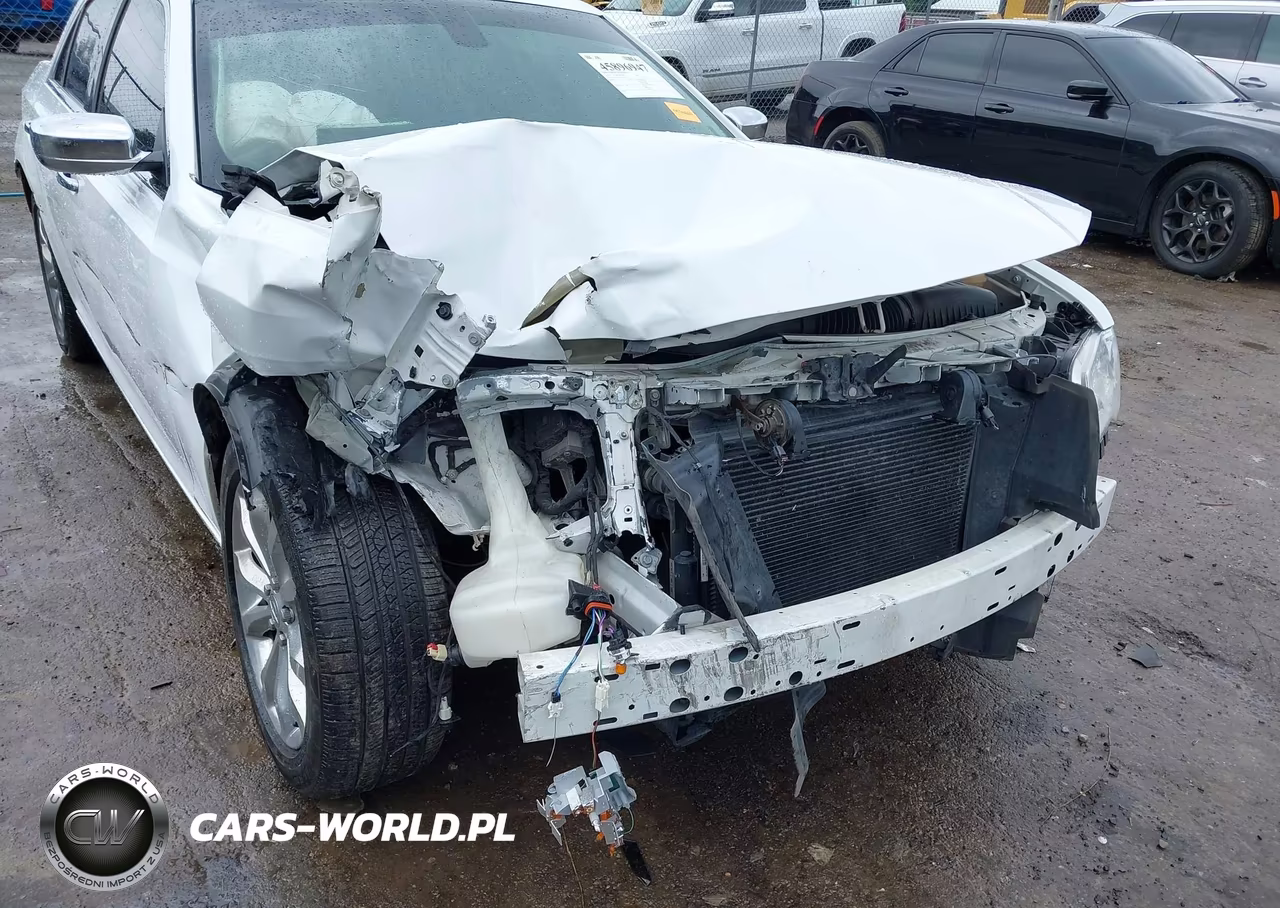 2019 Chrysler 300 Limited Awd VIN:2C3CCAKG7KH569936 - 6