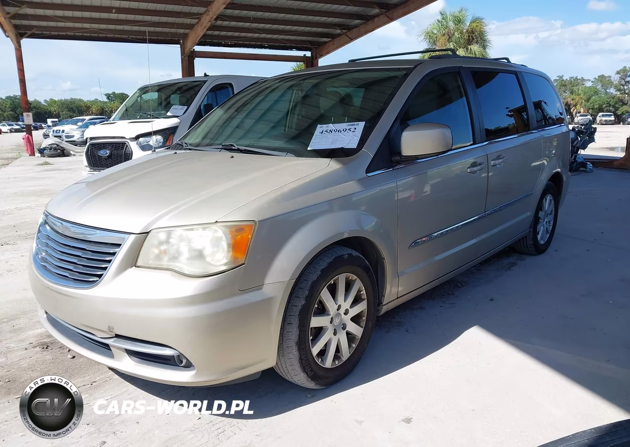 2013 Chrysler Town & Country Touring VIN:2C4RC1BG4DR737499 - 2