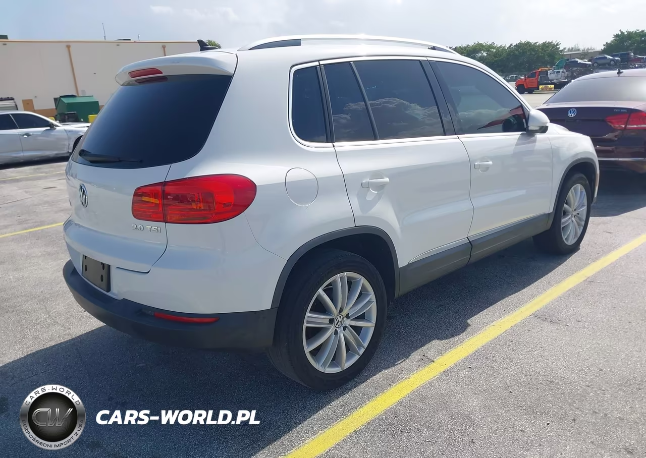 2012 Volkswagen Tiguan Se VIN:WVGAV7AXXCW608440 - 4