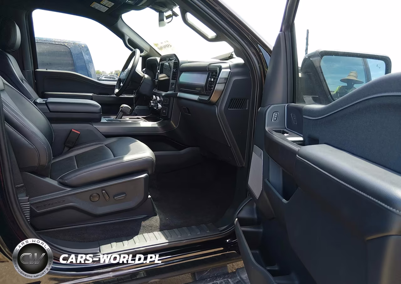 2025 Ford F-150 Lariat VIN:1FTFW5L59SFB22109 - 5