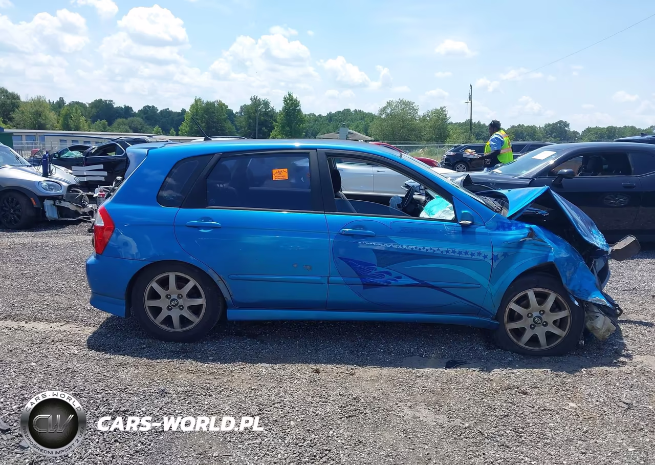 2005 Kia Spectra5 VIN:KNAFE161855087381 - 13