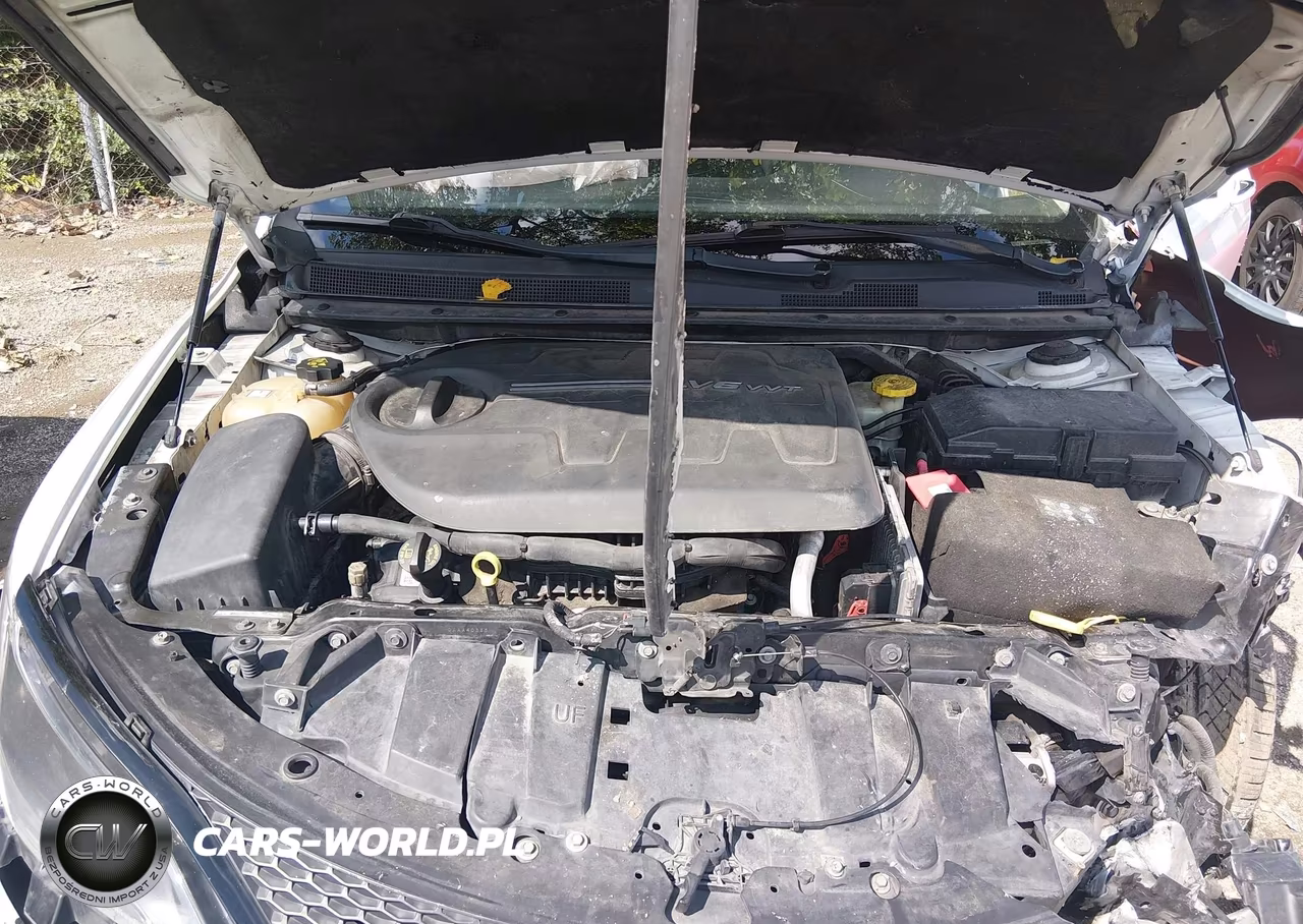 2015 Chrysler 200 C VIN:1C3CCCEG0FN540878 - 10