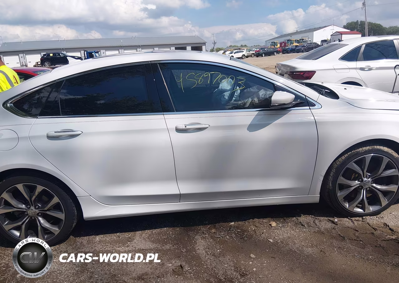 2015 Chrysler 200 C VIN:1C3CCCEG0FN540878 - 13