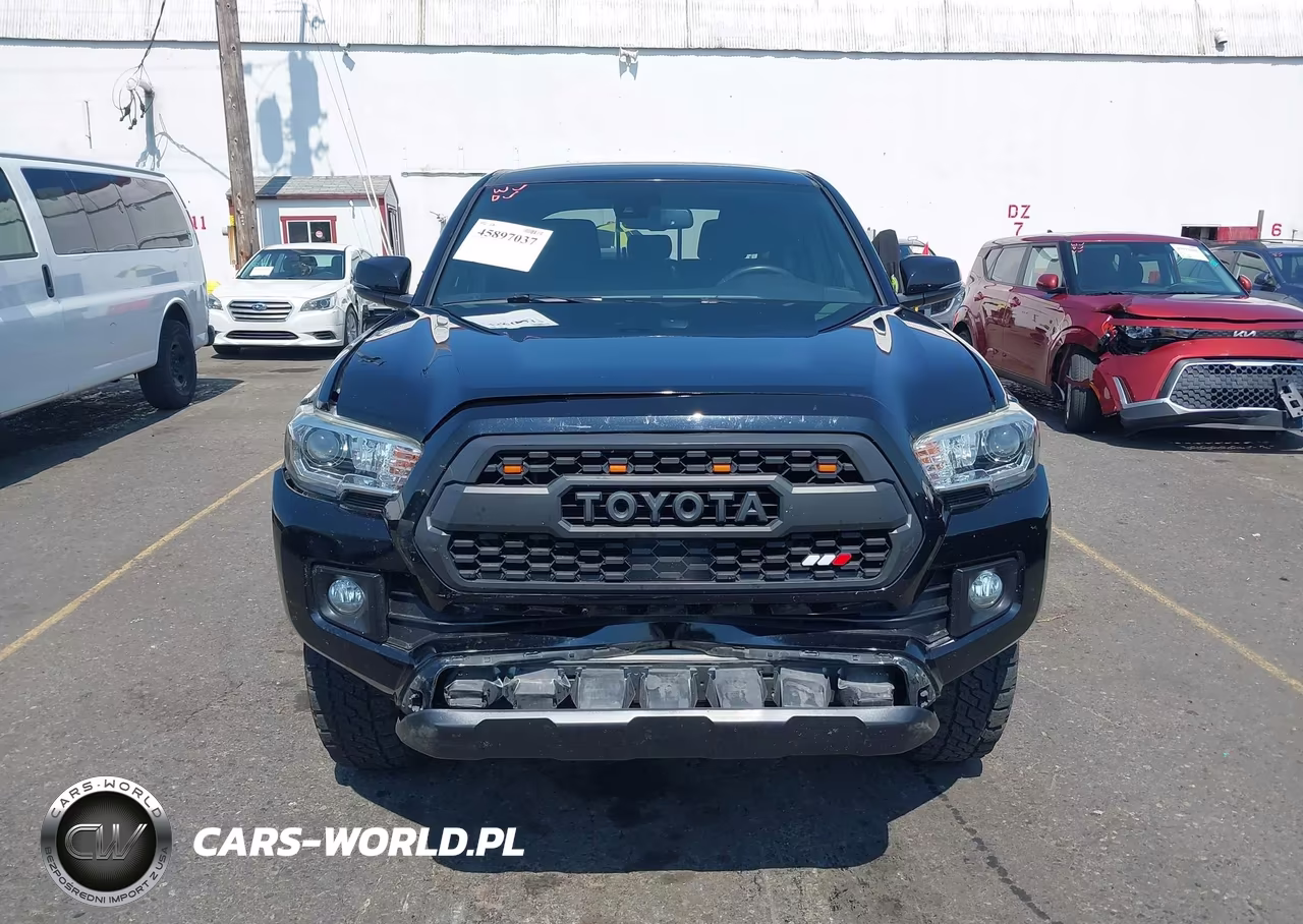 2018 Toyota Tacoma Trd Off Road VIN:3TMCZ5AN5JM187504 - 12