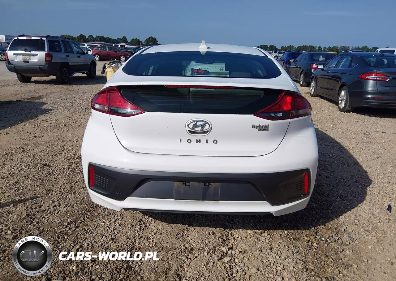 2021 Hyundai Ioniq Hybrid Blue VIN:KMHC65LC6MU247774 - 19