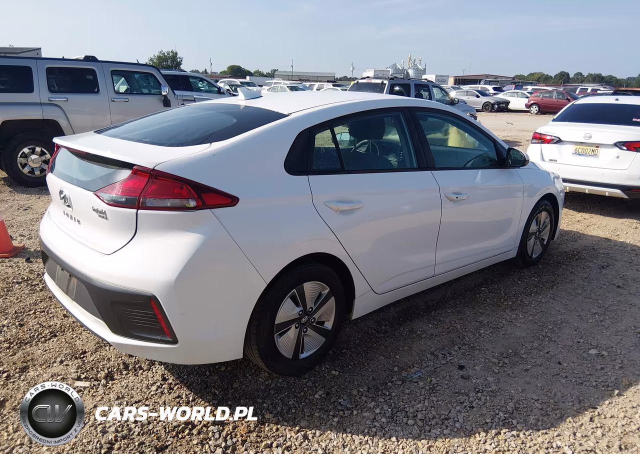 2021 Hyundai Ioniq Hybrid Blue VIN:KMHC65LC6MU247774 - 4