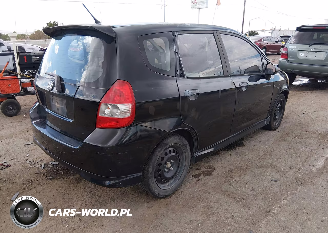 2007 Honda Fit S VIN:JHMGD38617S046494 - 4