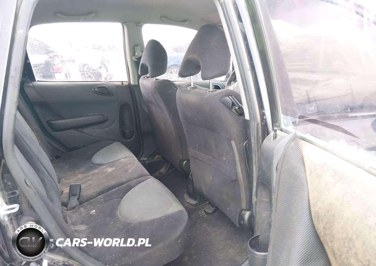 2007 Honda Fit S VIN:JHMGD38617S046494 - 8