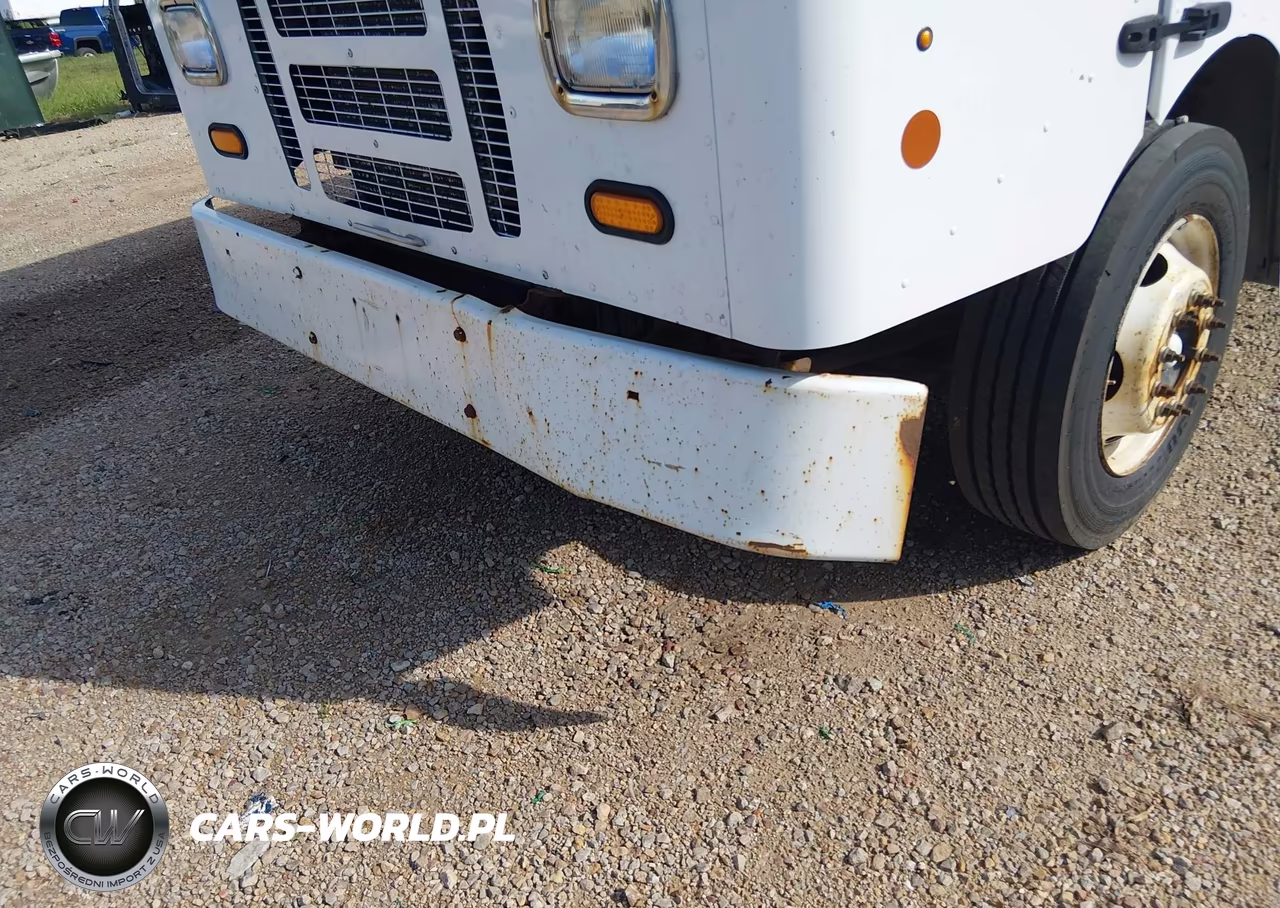 2017 Ford F-59 Commercial Stripped VIN:1F66F5KY9H0A06886 - 11