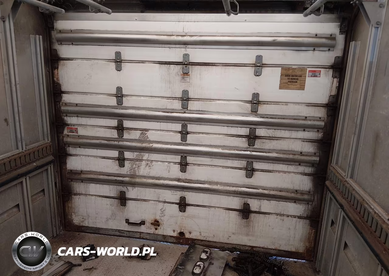 2017 Ford F-59 Commercial Stripped VIN:1F66F5KY9H0A06886 - 14