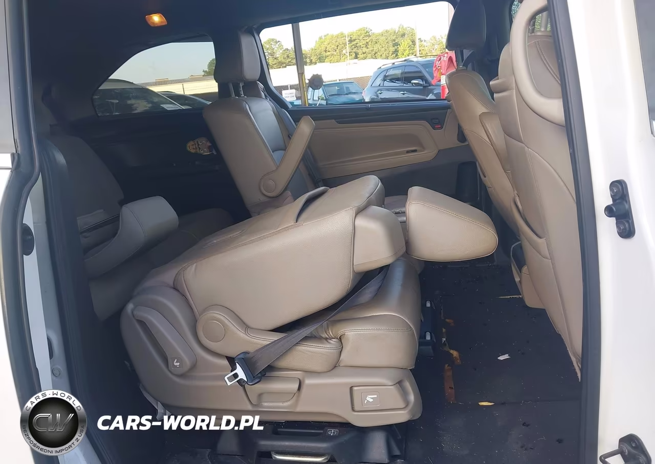 2021 Honda Odyssey Touring VIN:5FNRL6H83MB042312 - 8