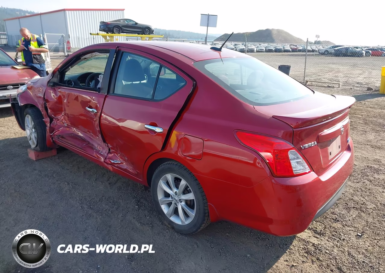 2015 Nissan Versa 1.6 Sl VIN:3N1CN7AP2FL800638 - 3