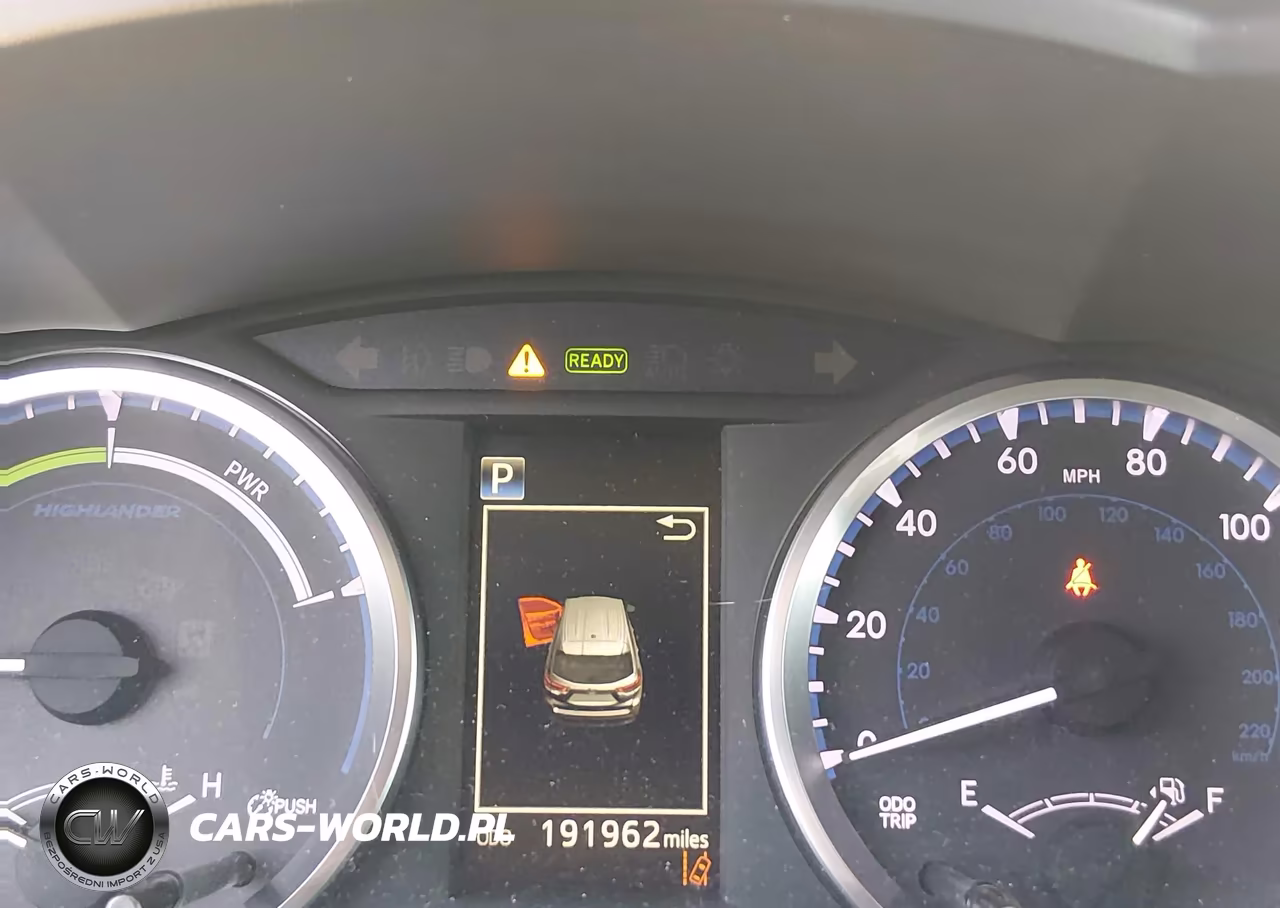 2017 Toyota Highlander Hybrid Le VIN:5TDBGRFH1HS022541 - 15